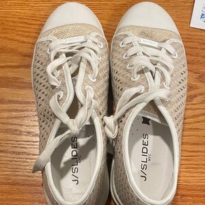 J/SLIDES Women's Beige Mesh Sneakers size 8